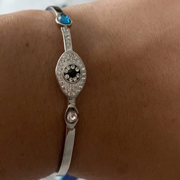 Neiman Marcus 18K White Gold Plated Crystal Evil Eye Bracelet - Picture 1 of 5